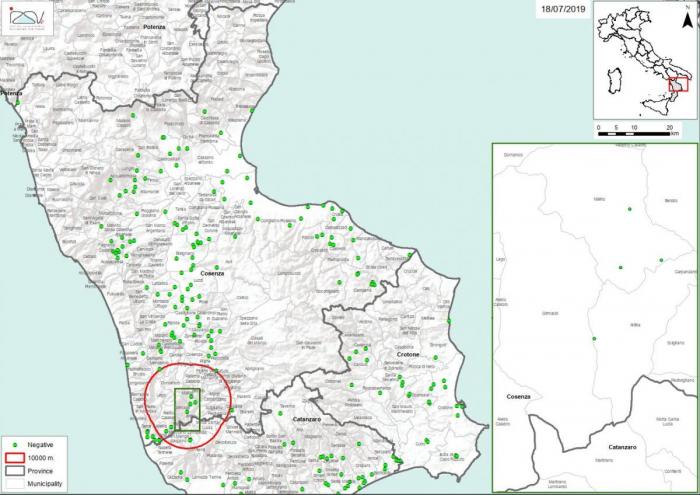 Figure 2 – Zone de protection de 30 km dans la province de Reggio di Calabria et ruchers contrôlés dans cette zone dans le cadre de la surveillance en 2019
